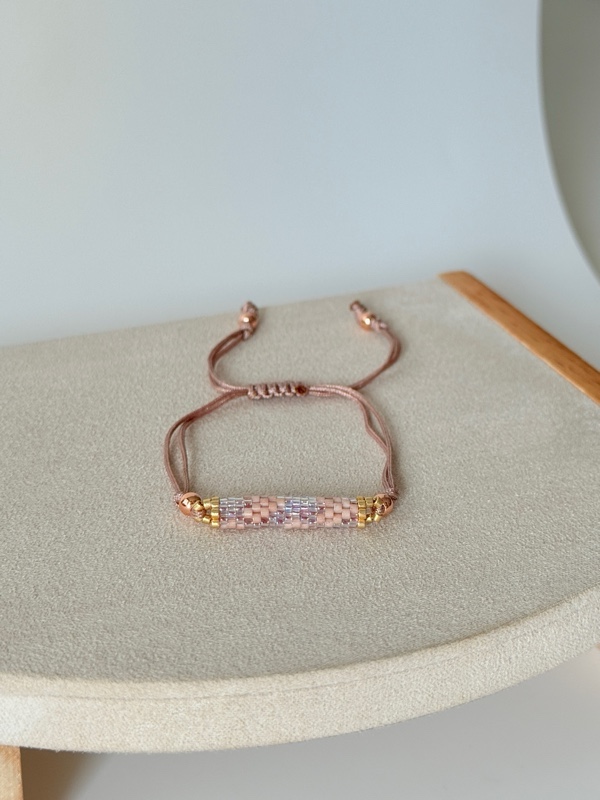 PULSERA TEJIDA EN MIYUKI TUBULAR COLORES