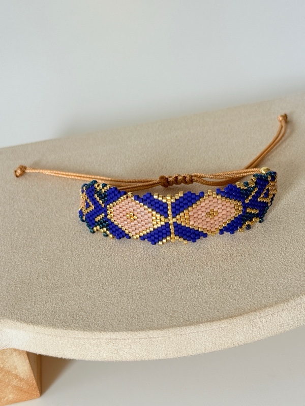 PUSLERA TEJIDA MIYUKI AZULEJO COLORES