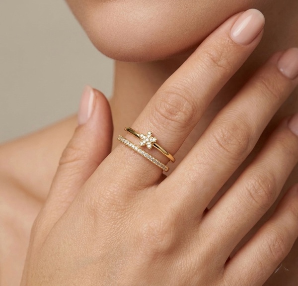 ANILLO AJUSTABLE DOBLE ESTRELLITA DORADO