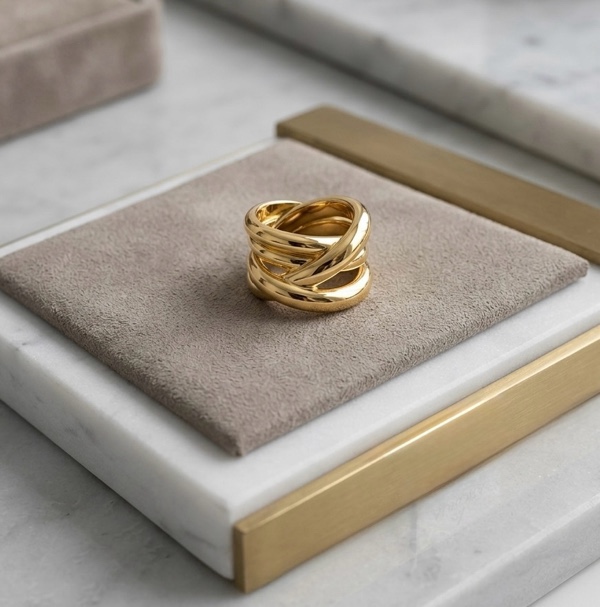 ANILLO GRUESO CIRCULOS DORADO DORADO