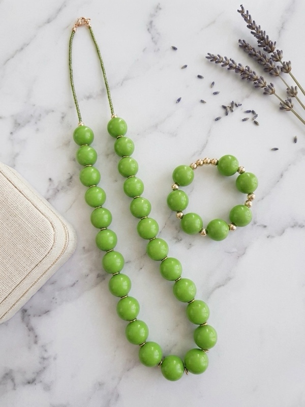 COLLAR CHUNKY BEADS GREEN COLORES