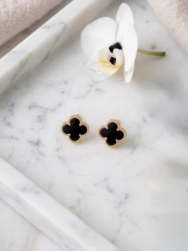 ARETES TOPO TREBOL ACERO DORADO