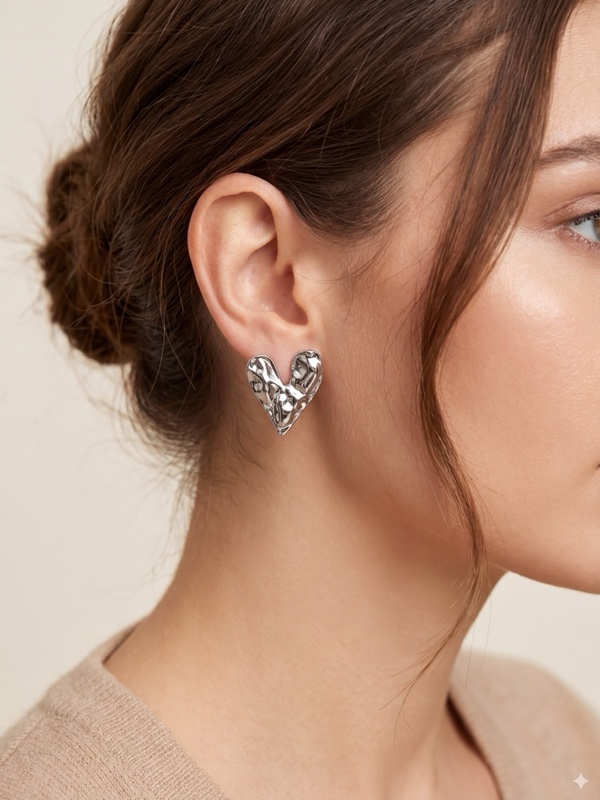 ARETES PLATEADOS MARTILLADOS PLATEADO