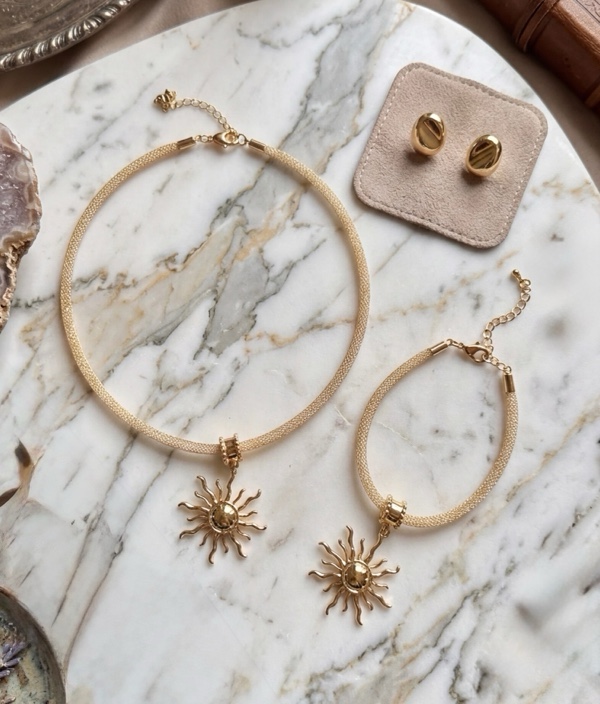 SET SOLES COLLAR, PULSERA Y TOPOS DORADO DORADO