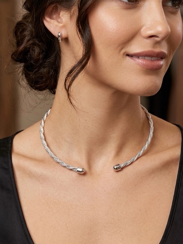 CHOKER RIGIDO PLATEADO PLATEADO